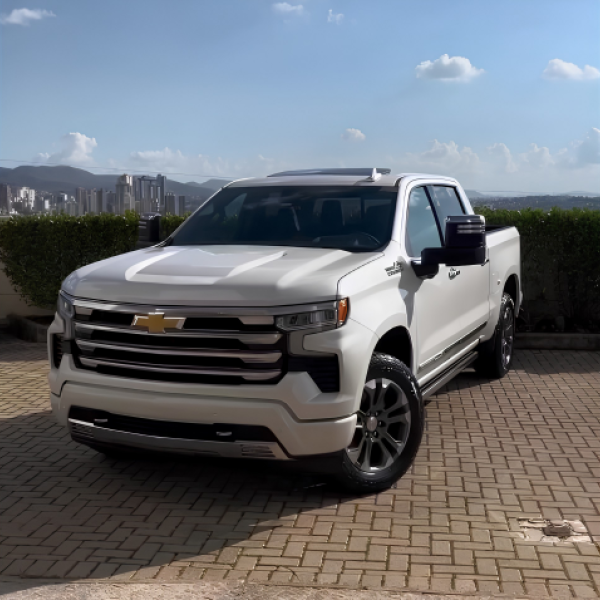 Silverado High Country 5.3 V8 ou R$400.000,00 no seu PIX 💰